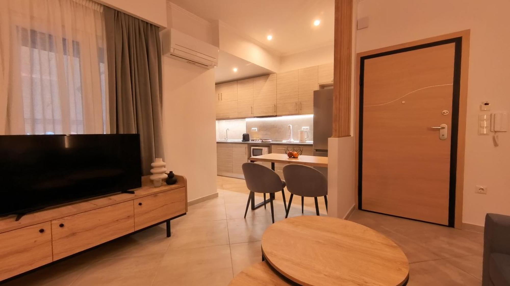 Mouson Luxury Suite With Free Private Parking Kavala Buitenkant foto