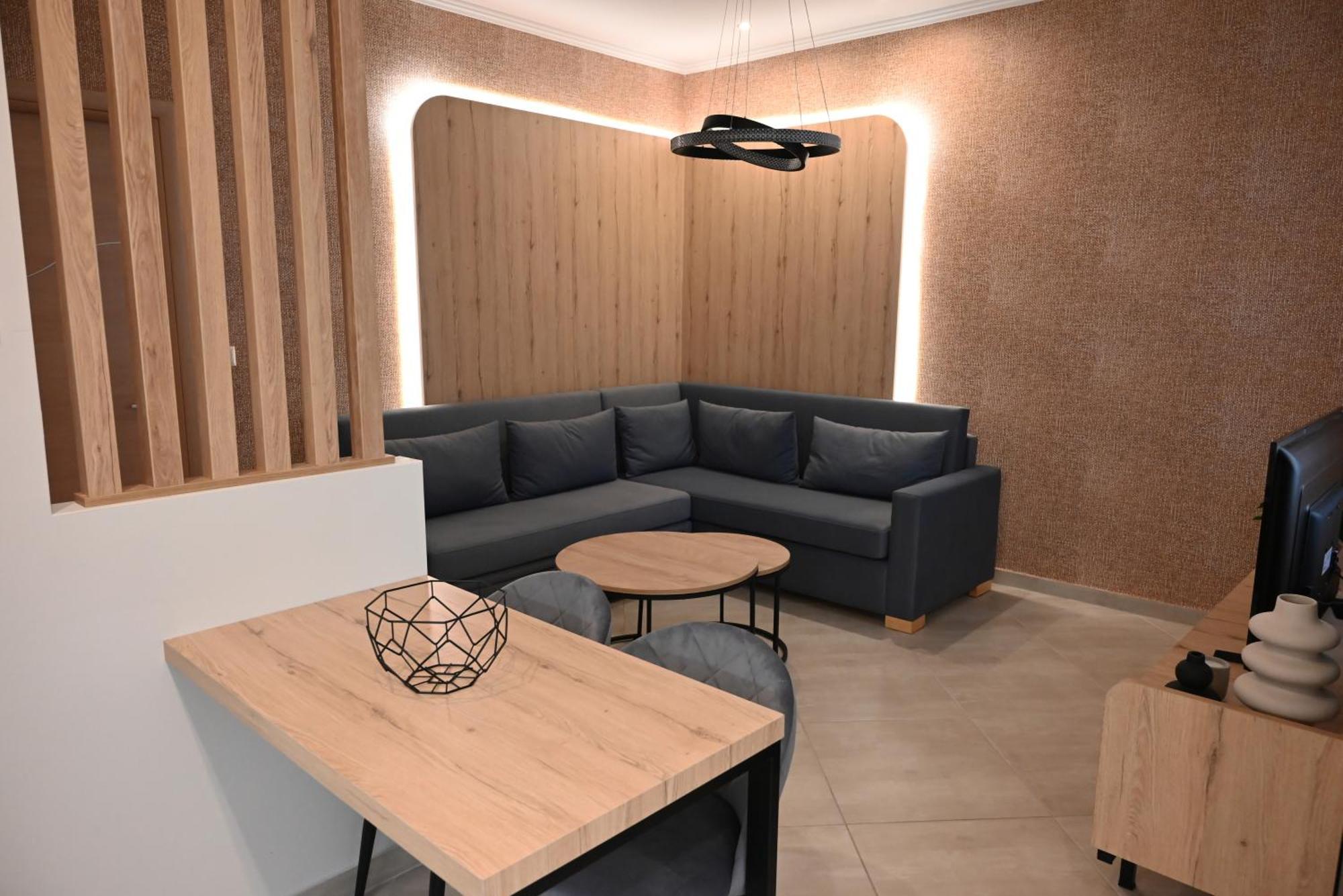 Mouson Luxury Suite With Free Private Parking Kavala Buitenkant foto
