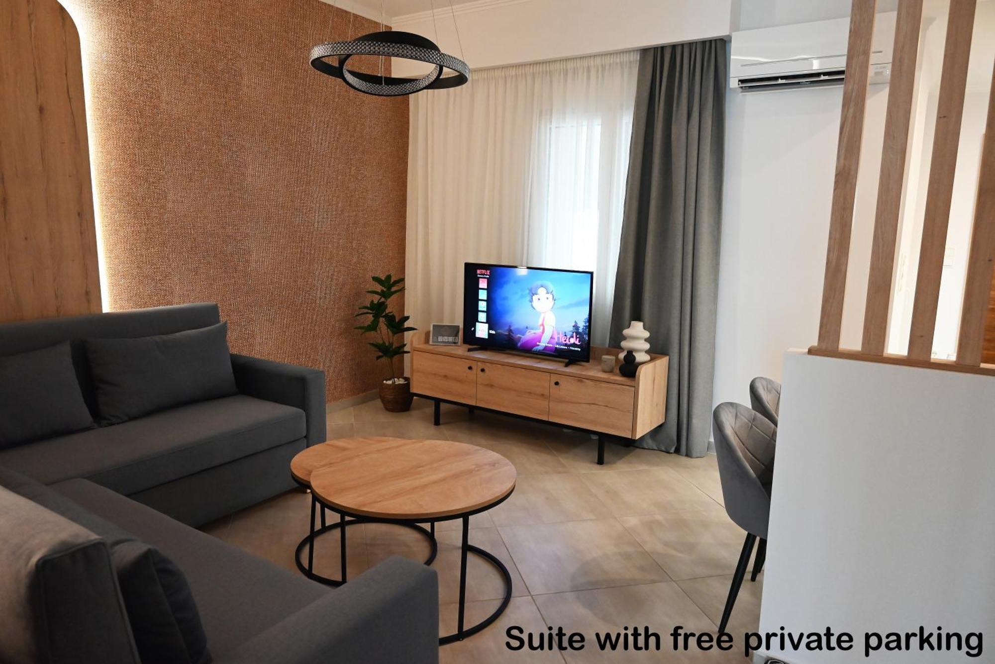 Mouson Luxury Suite With Free Private Parking Kavala Buitenkant foto